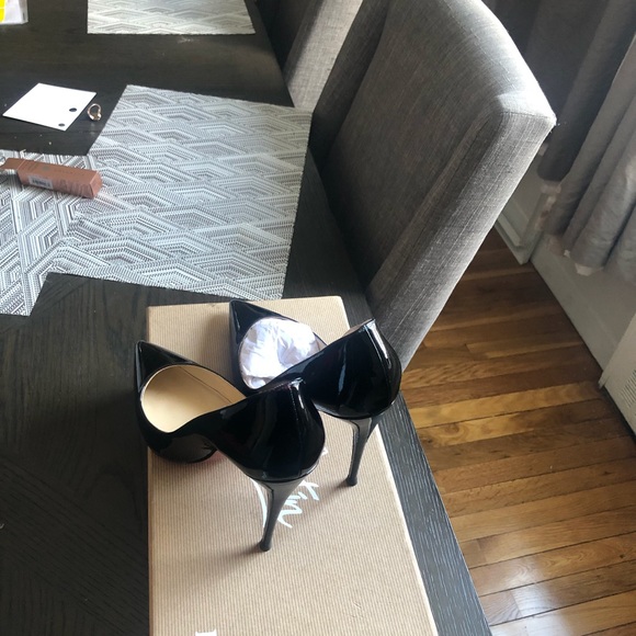 CHRISTIAN LOUBOUTIN | High Heels - Picture 2 of 5